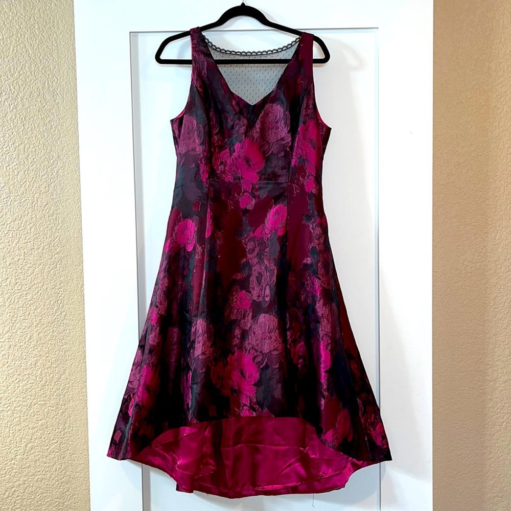 White House Black Market floral print satin and lace A line dress